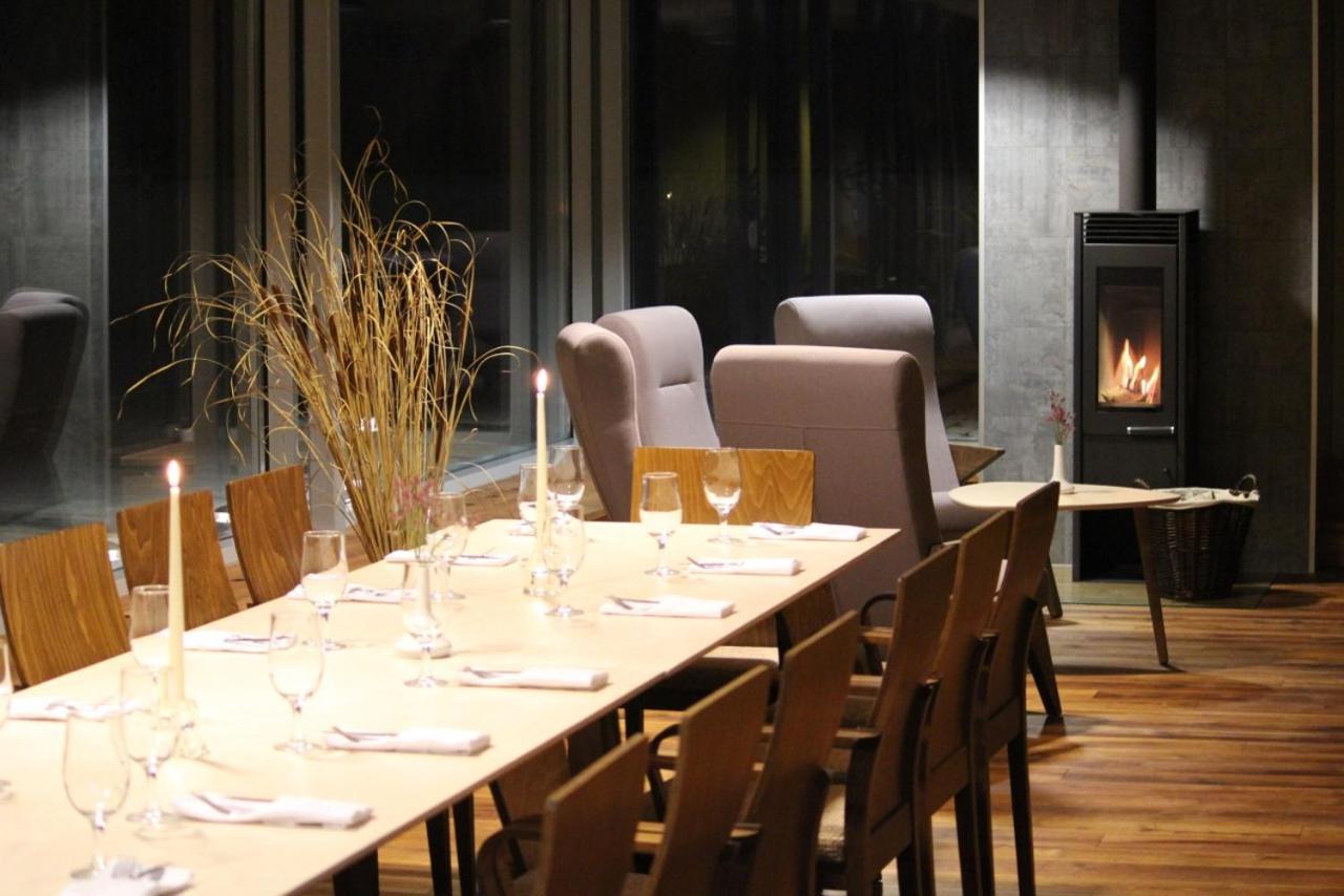 Johan Design & Spa Hotel Kuressaare Ngoại thất bức ảnh