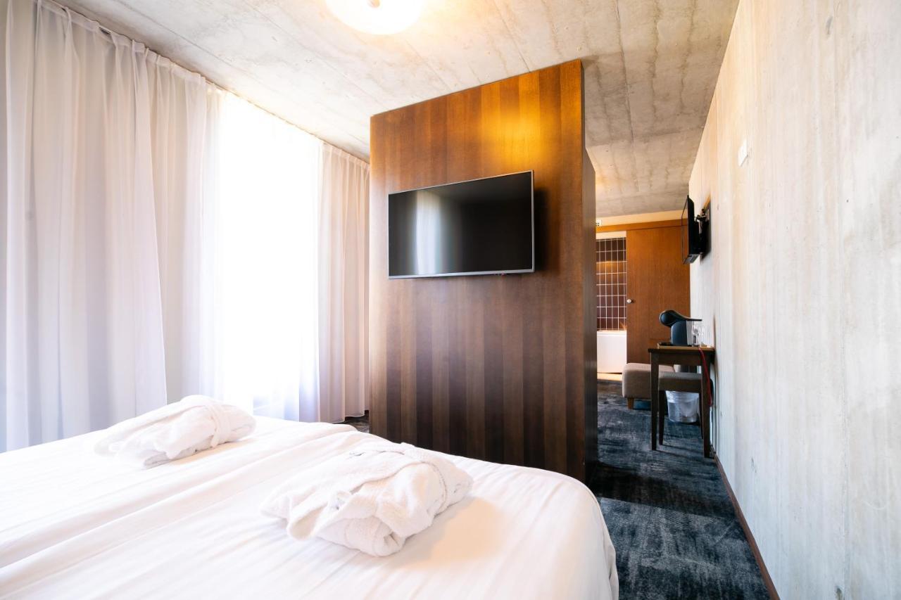 Johan Design & Spa Hotel Kuressaare Ngoại thất bức ảnh