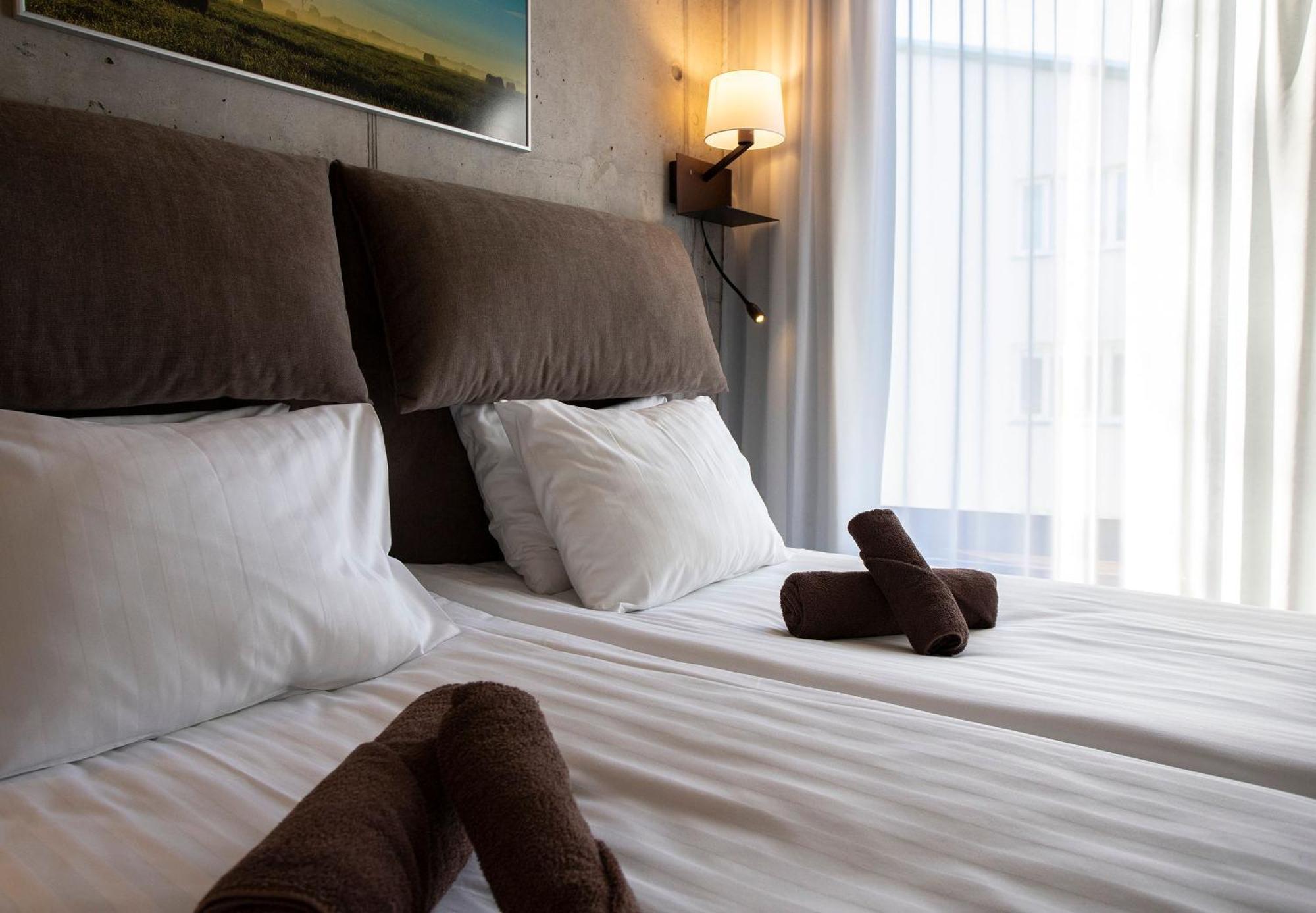 Johan Design & Spa Hotel Kuressaare Ngoại thất bức ảnh